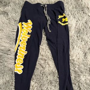 UNIVERSITY OF MICHIGAN sweatpants
